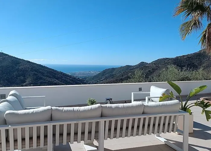 Villa Pura Vista