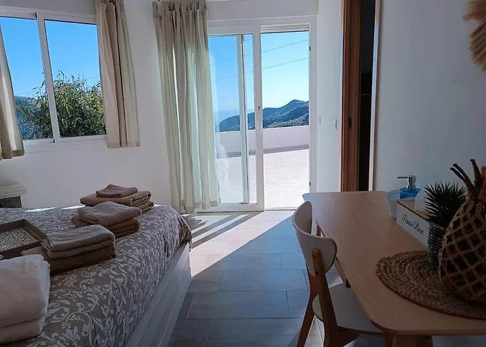 Villa Pura Vista *
